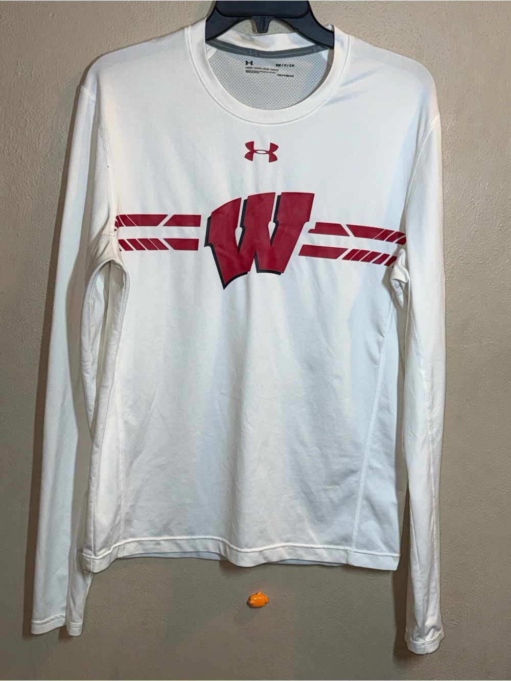 Women’s Under Armour Loose HeatGear WI Badgers LS Volleyball Shirt Sz Sm